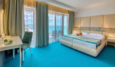 Imagine pentru Hotel Grifid Metropol 4* (Adults Only) valabile pentru Paste  2026