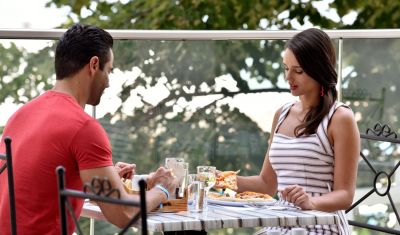 Imagine pentru Hotel Grifid Metropol 4* (Adults Only) valabile pentru Paste  2026