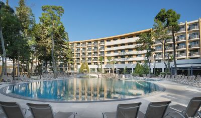 Imagine pentru Hotel HVD Club Bor 4*  valabile pentru Paste  2026