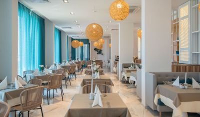 Imagine pentru Hotel HVD Nympha 4* valabile pentru Paste  2026