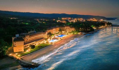 Imagine pentru Hotel HVD Riviera Beach 5*  valabile pentru Paste  2026
