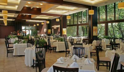 Imagine pentru Hotel HVD Riviera Beach 5*  valabile pentru Paste  2026