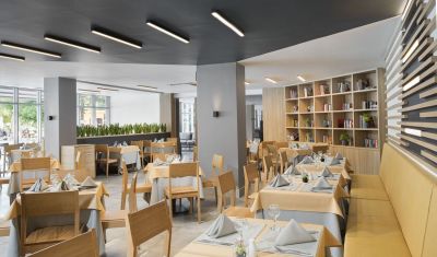 Imagine pentru Hotel HVD Viva Club 4*  valabile pentru Paste  2026