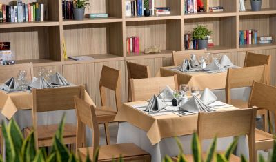 Imagine pentru Hotel HVD Viva Club 4*  valabile pentru Paste  2026