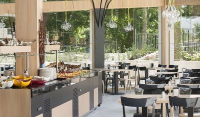 Imagine pentru Hotel HVD Viva Club 4*  valabile pentru Paste  2026