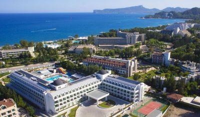 Imagine pentru Hotel Karmir Resort & Spa 5*  valabile pentru Paste  2026