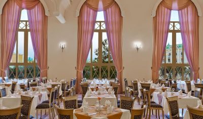 Imagine pentru Hotel Kremlin Palace 5*  valabile pentru Paste  2026