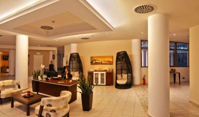 Imagine pentru Hotel La Marquise 5* valabile pentru Paste  2026