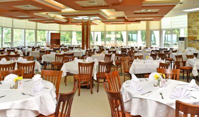 Imagine pentru Hotel Laguna Beach 4*  valabile pentru Paste  2026