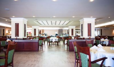 Imagine pentru Hotel Lilia 4* valabile pentru Paste  2026