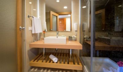 Imagine pentru Hotel Limak Limra 5*  valabile pentru Paste  2026