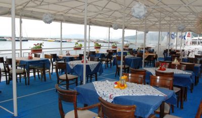 Imagine pentru Hotel Lotos 3*  valabile pentru Paste  2026