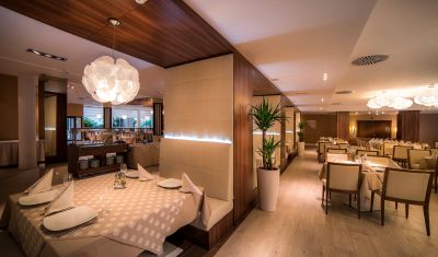 Imagine pentru Hotel Lotus Therm Spa & Luxury Resort 5* valabile pentru Paste  2026