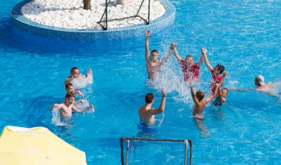 Imagine pentru Hotel Madara Park 4* valabile pentru Paste  2026