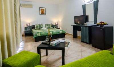 Imagine pentru Hotel Majestic Mamaia 3* valabile pentru Paste  2026