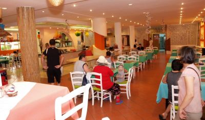 Imagine pentru Hotel Majestic Mamaia 3* valabile pentru Paste  2026