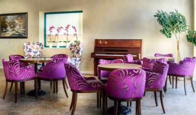 Imagine pentru Hotel Marina Grand Beach 4*  valabile pentru Paste  2026