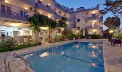 Imagine pentru Hotel Marirena 3* valabile pentru Paste  2026