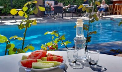 Imagine pentru Hotel Marirena 3* valabile pentru Paste  2026