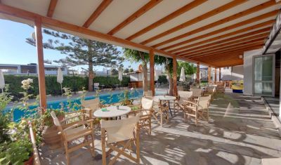 Imagine pentru Hotel Marirena 3* valabile pentru Paste  2026