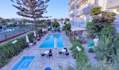 Imagine pentru Hotel Marirena 3* valabile pentru Paste  2026