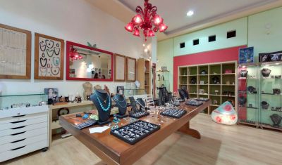 Imagine pentru Hotel Marirena 3* valabile pentru Paste  2026