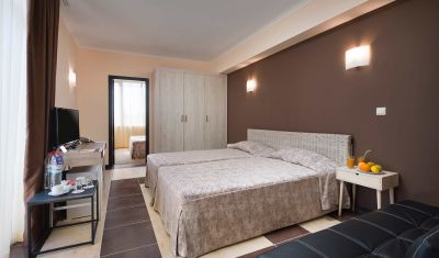 Imagine pentru Hotel Melia Sunny Beach 4*  valabile pentru Paste  2026