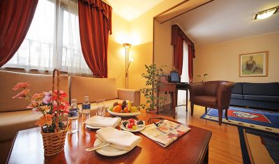 Imagine pentru Hotel Meridian Bolyarski 4* valabile pentru Paste  2026