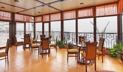 Imagine pentru Hotel Meridian Bolyarski 4* valabile pentru Paste  2026