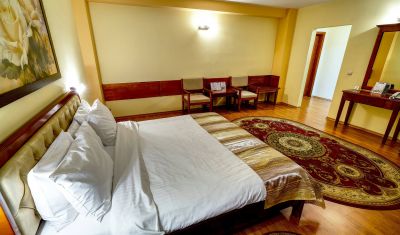 Imagine pentru Hotel Nemira 4*  valabile pentru Paste  2026