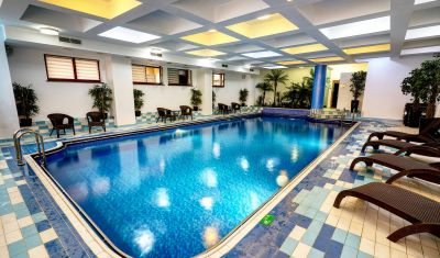 Imagine pentru Hotel Nemira 4*  valabile pentru Paste  2026