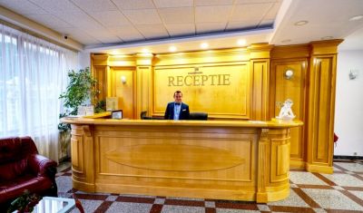Imagine pentru Hotel Nemira 4*  valabile pentru Paste  2026