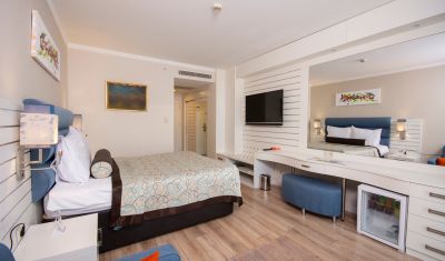 Imagine pentru Hotel Orange County Kemer 5*  valabile pentru Paste  2026