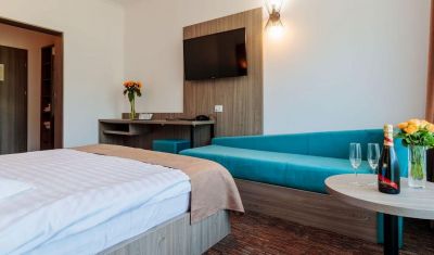Imagine pentru Hotel Orizont Cozia 3* valabile pentru Paste  2026