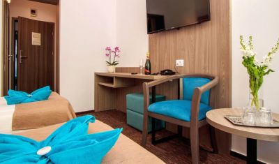 Imagine pentru Hotel Orizont Cozia 3* valabile pentru Paste  2026