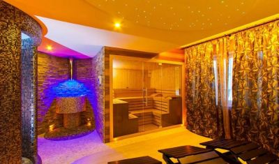 Imagine pentru Hotel Orizont Cozia 3* valabile pentru Paste  2026