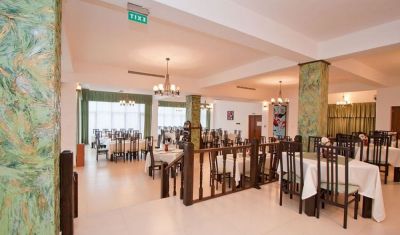 Imagine pentru Hotel Orizont Cozia 3* valabile pentru Paste  2026