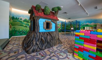 Imagine pentru Hotel Pestera Wellness Spa 5* valabile pentru Paste  2026