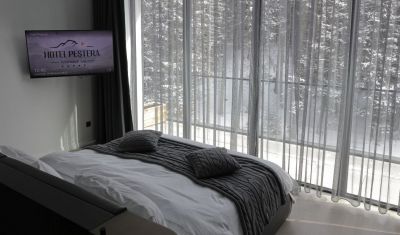 Imagine pentru Hotel Pestera Wellness Spa 5* valabile pentru Paste  2026