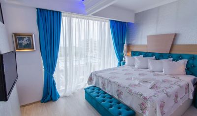 Imagine pentru Hotel Phoenicia Luxury 4* valabile pentru Paste  2026