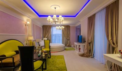 Imagine pentru Hotel Phoenicia Royal 5* valabile pentru Paste  2026