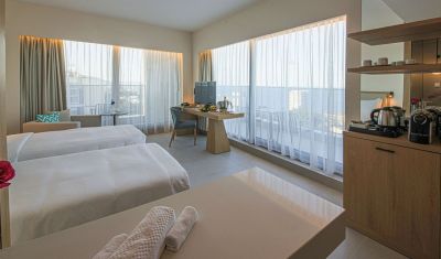 Imagine pentru Hotel Poseidon Beach Resort 5* valabile pentru Paste  2026