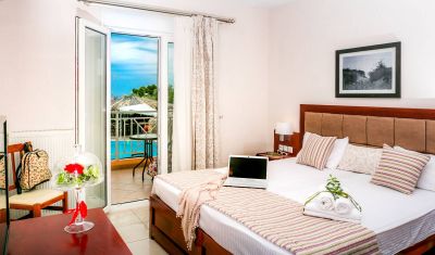 Imagine pentru Hotel Potos 3*  valabile pentru Paste  2026