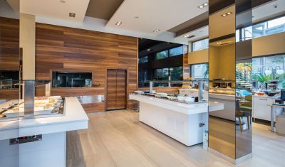 Imagine pentru Hotel Potos 3*  valabile pentru Paste  2026