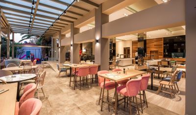 Imagine pentru Hotel Potos 3*  valabile pentru Paste  2026