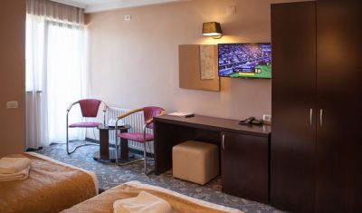 Imagine pentru Hotel Q Brasov 3* valabile pentru Paste  2026