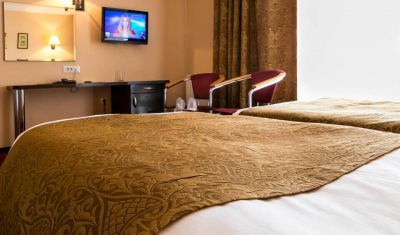 Imagine pentru Hotel Q Brasov 3* valabile pentru Paste  2026