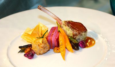 Imagine pentru Hotel Ramada Sibiu 4*  valabile pentru Paste  2026