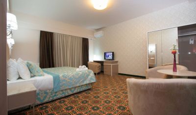 Imagine pentru Hotel Romanita 4*  valabile pentru Paste  2026