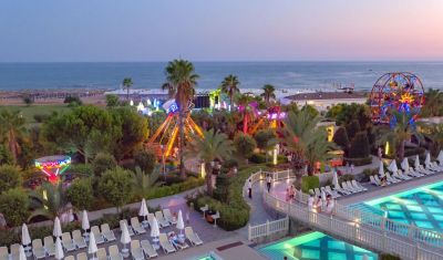 Imagine pentru Hotel Royal Alhambra Palace 5* valabile pentru Paste  2026